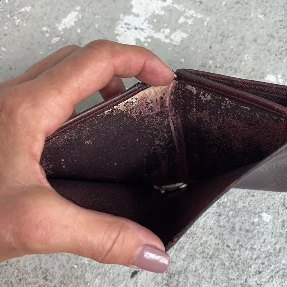 Vintage Louis Vuitton Taiga leather wallet